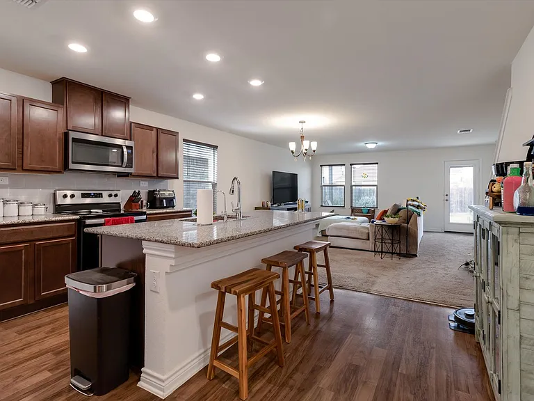 11315 Edelweiss — Photo 7