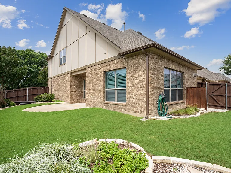 4213 Pecan Bend Ln — Photo 22