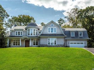 9 Janes Ln, Huntington, NY 11743