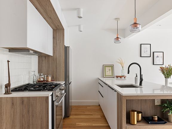 3rd image of 1269 Dekalb Ave #3A