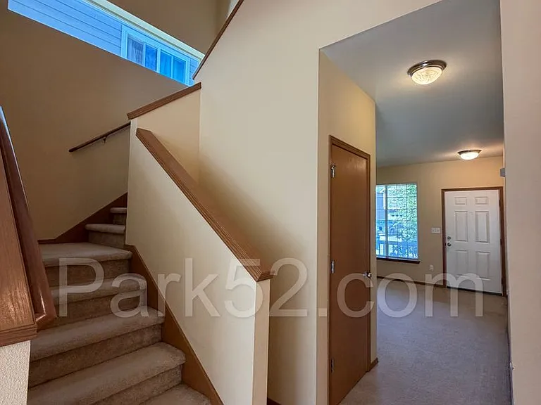 11328 185th St E — Photo 14