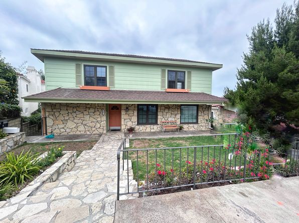 25072 Alicia Dr APT D