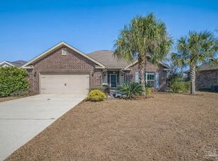 2470 Bentley Oaks Dr, Cantonment, FL 32533