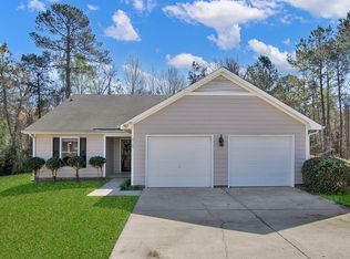5753 Senoma Pl, Fayetteville, NC 28314