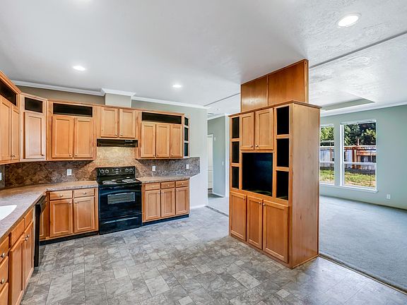 4th image of 41925 N Darknell Ln