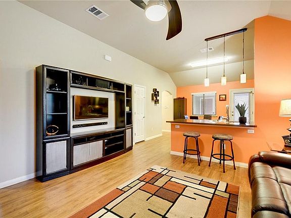 4th image of 2411 Magin Meadow Dr