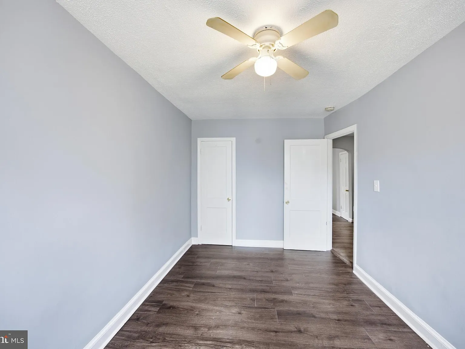 1 bed, 1.0 bath, 2178 sqft, $1,300 — Photo 4