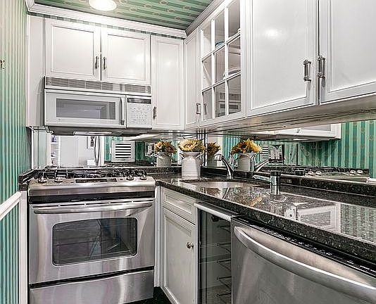 3rd image of 200 Central Park S APT 17K