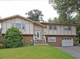 59 Outlook St, Butler, NJ 07405