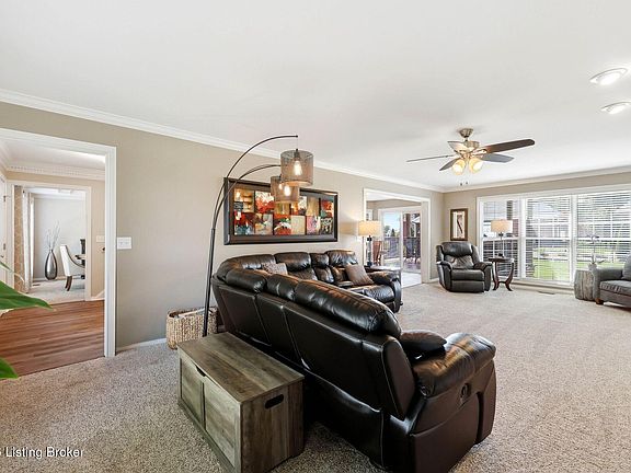 2nd image of 11206 Baumler Pl