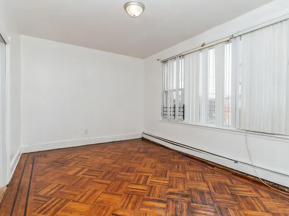 9312 Avenue G image 1 of 13