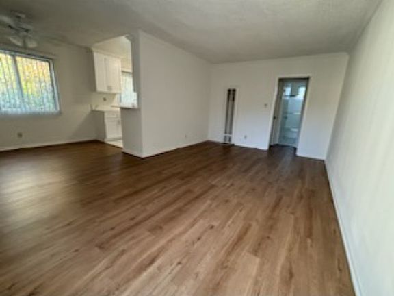 3rd image of 2352 Glendale Blvd #217