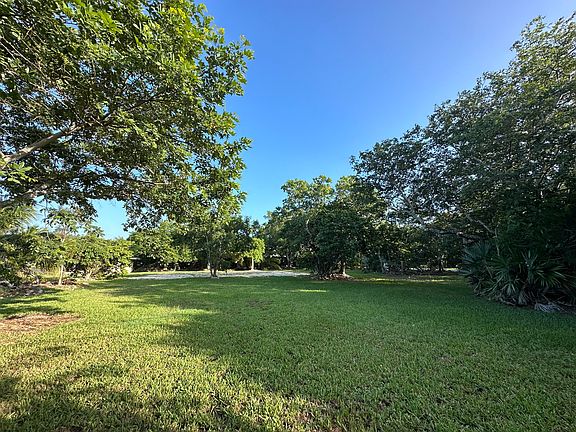2nd image of 30869 Bay Shore Dr