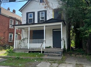 28 Moyston St, Schenectady, NY 12307