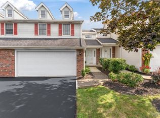 51 Hillcrest Hts, Buffalo, NY 14224