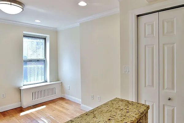 Rented by The Search D&M | media 14
