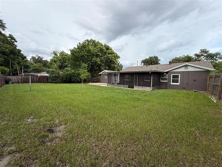 710 Winthrop Pl — Photo 22