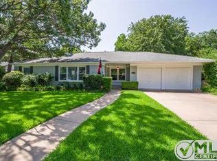3609 Dryden Rd, Fort Worth, TX 76109