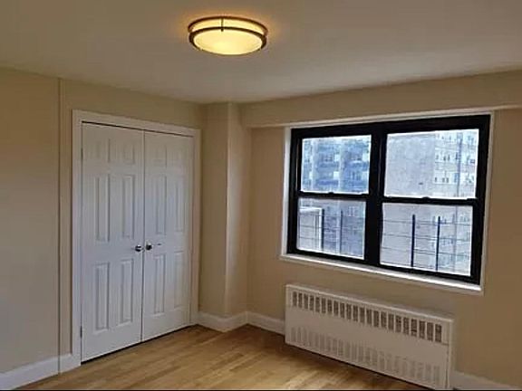 5th image of 2040 Bruckner Blvd APT 3J