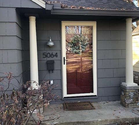 2nd image of 5064 Clark Dr