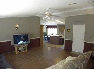 524 Wallace Lake Rd, Frierson, LA 71027