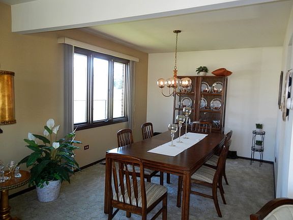 5th image of 8031 Sawgrass Ct