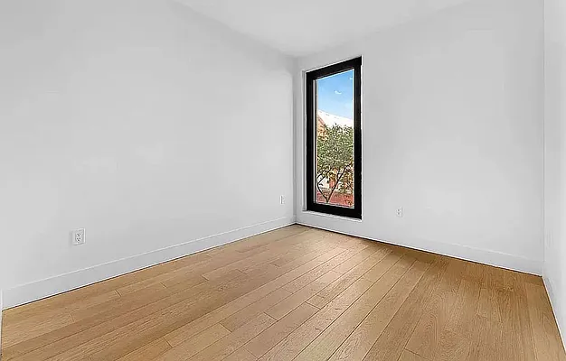 Rented by West 124th Manager LLC | media 122