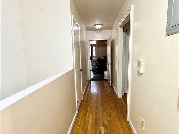 5th image of 291 Palmetto St