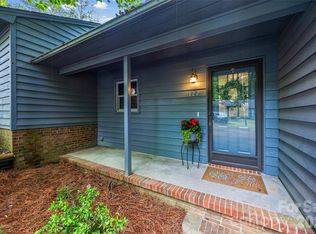 122 Foxwood Village Dr, Fort Mill, SC 29715
