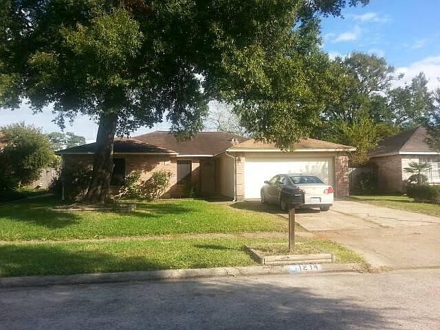 1st image of 1214 Tamworth St