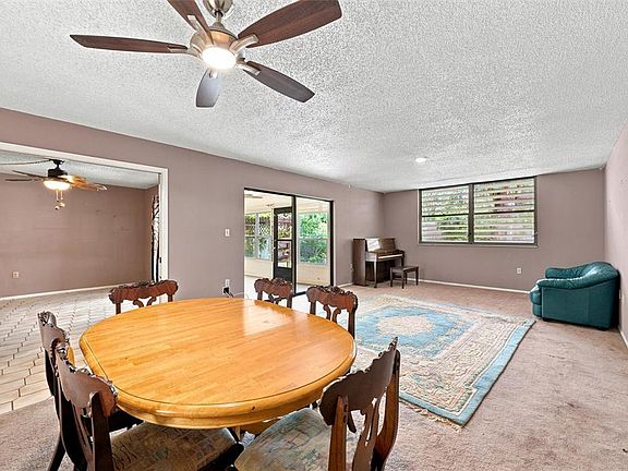 4th image of 240 SHERWOOD DRIVE