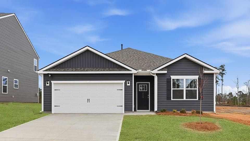 1st image of 119 Depot Cir