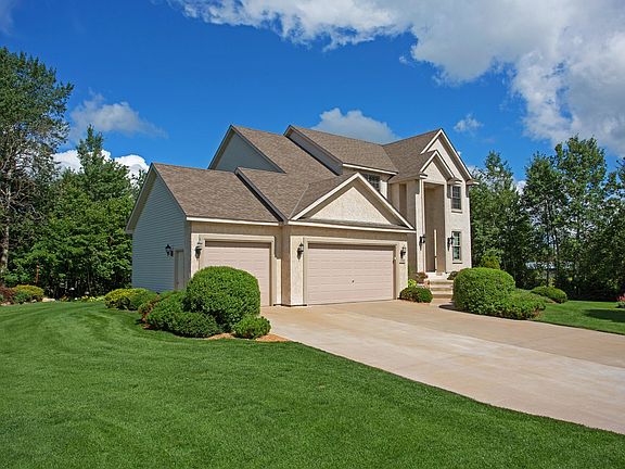 3rd image of 733 180th Ln NE