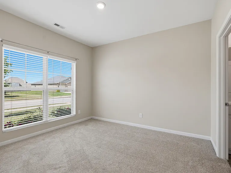 108 Creek Ridge Dr — Photo 14
