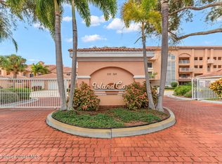 343 N Tropical Trl APT 404, Merritt Island, FL 32953