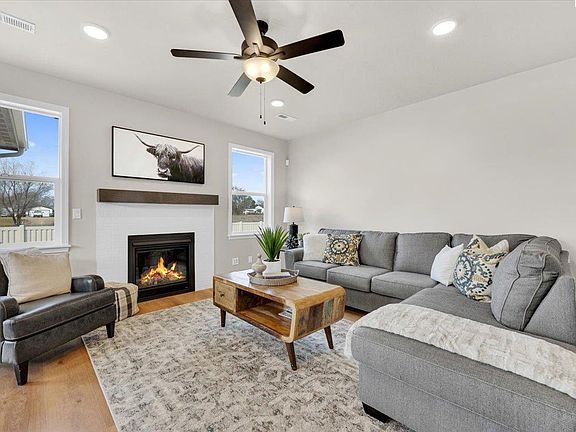 3rd image of 2538 S Colorado St Lot 3