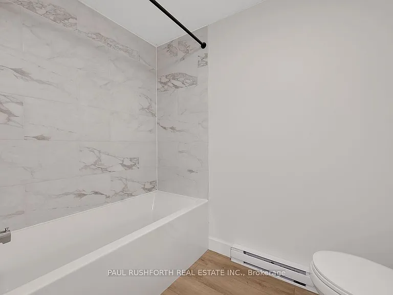 7035 Notre Dame St #B — Photo 13