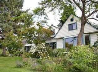 230 Garden Club Rd, Nordland, WA 98358