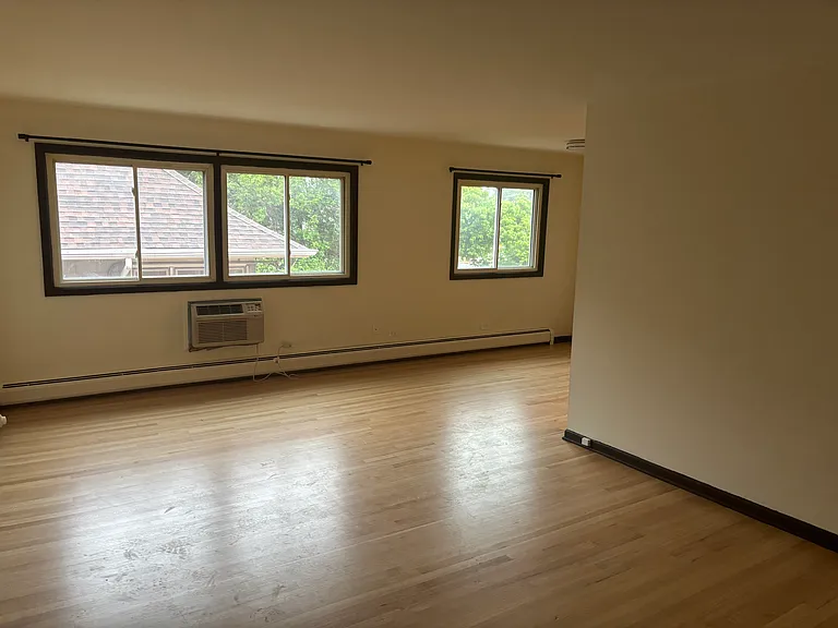 424 Elgin Ave #8 — Photo 11