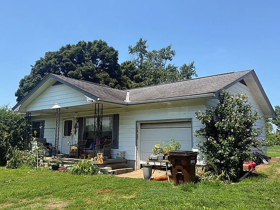 3rd image of 71 Stricklett Rd