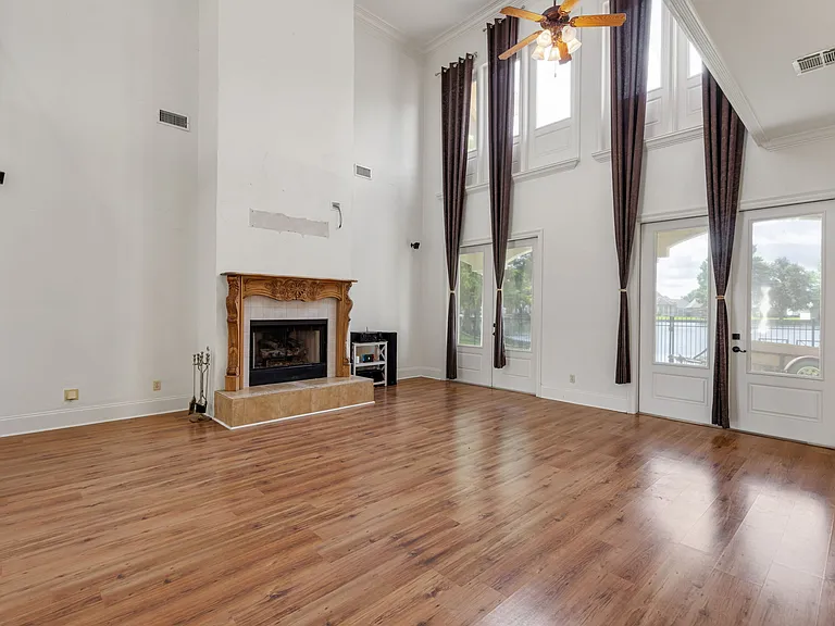 105 Woodbine Dr — Photo 16