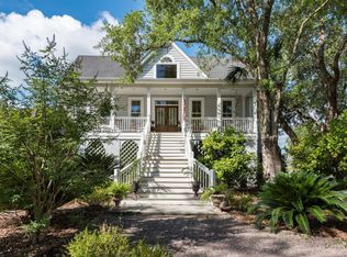 49 Old Oyster Ln, Edisto Island, SC 29438