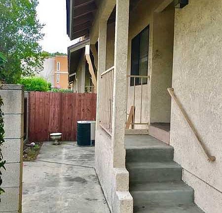 3rd image of 1716 Alamitas Ave APT A