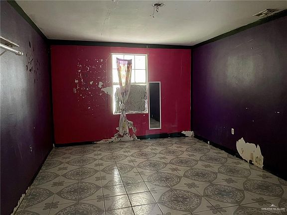 4th image of 1129 Madyson St