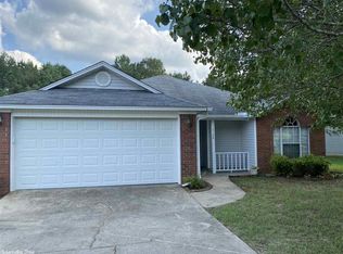 2124 Cherry Creek Cir, Bryant, AR 72022