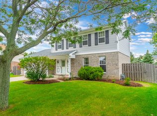 1724 Borman Pl, Downers Grove, IL 60516