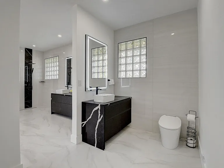 8320 Desmond Dr — Photo 16