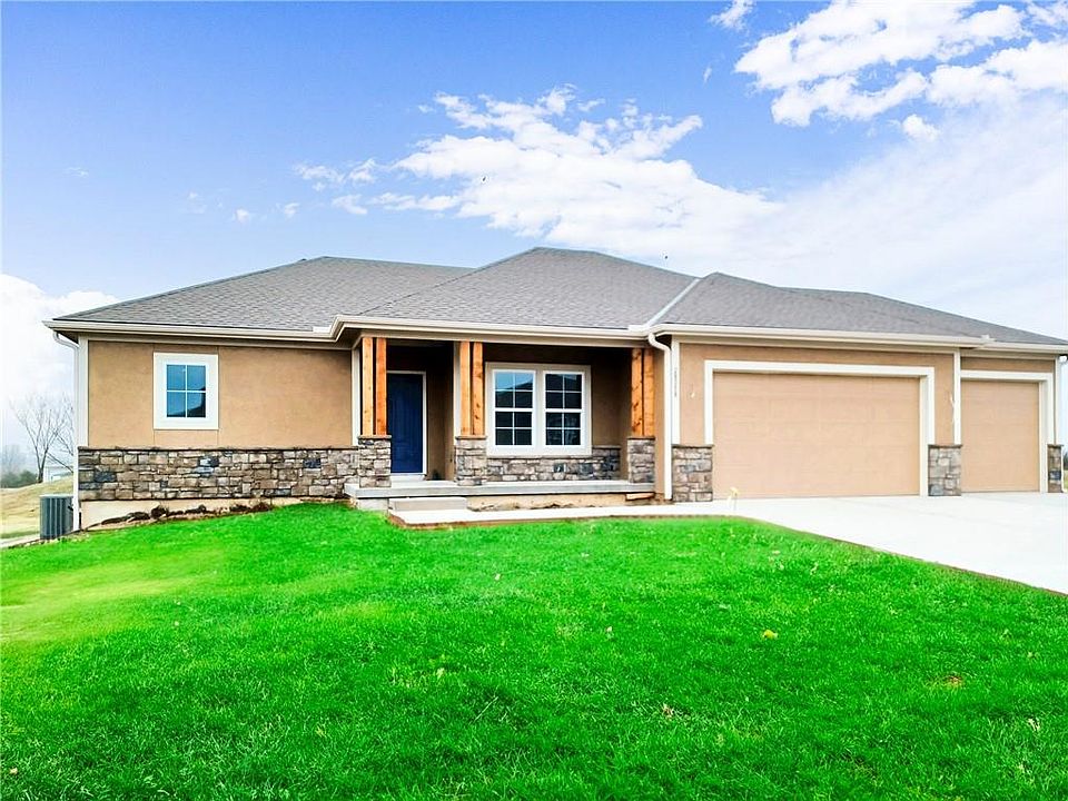 1st image of 29358 Palmer Dr