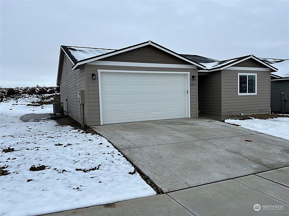 2nd image of 2397 SE 3rd Street