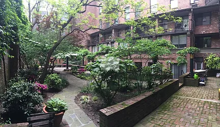 Rented by Manhattan Connection